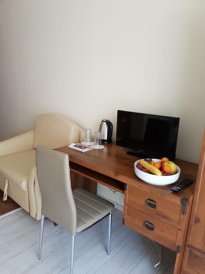 Guesthouse Zanier ネセバル エクステリア 写真